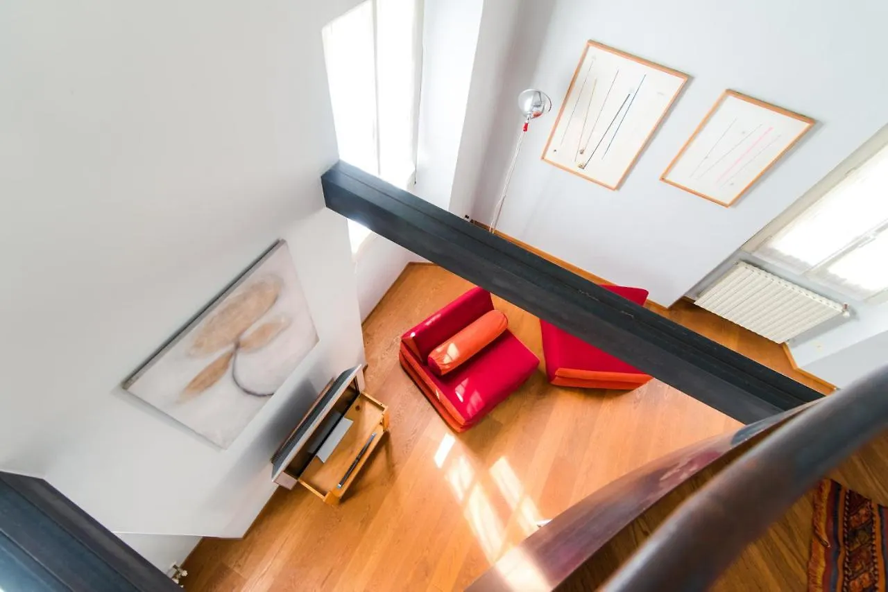 Antica Via Volta - The House Of Travelers Apartment Como Italy