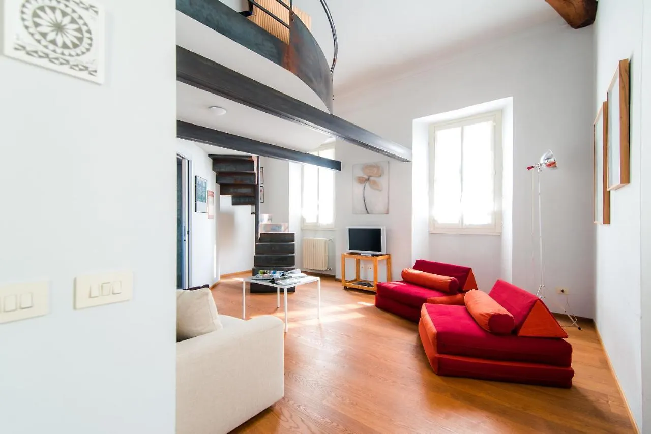 Antica Via Volta - The House Of Travelers Apartment Como 0*,