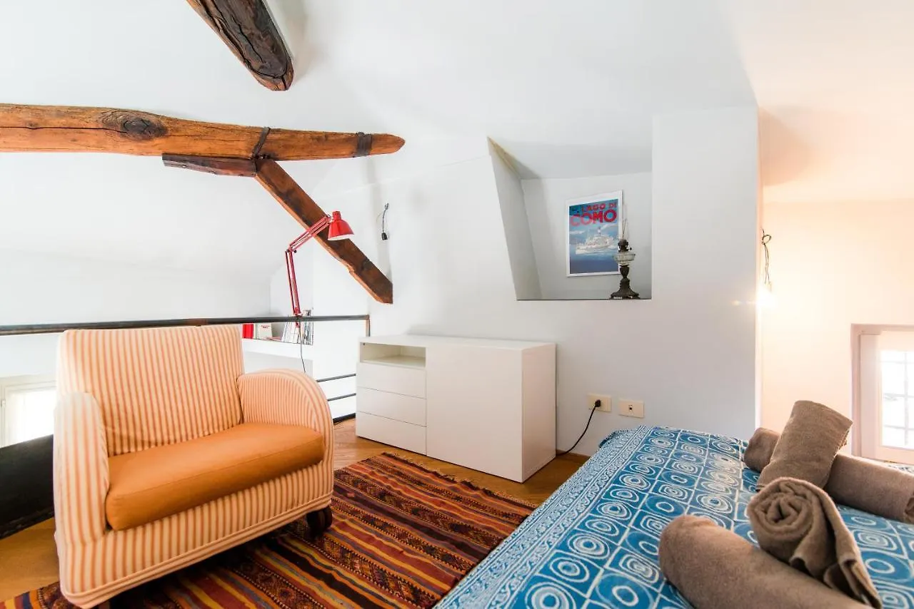 Antica Via Volta - The House Of Travelers Apartment Como